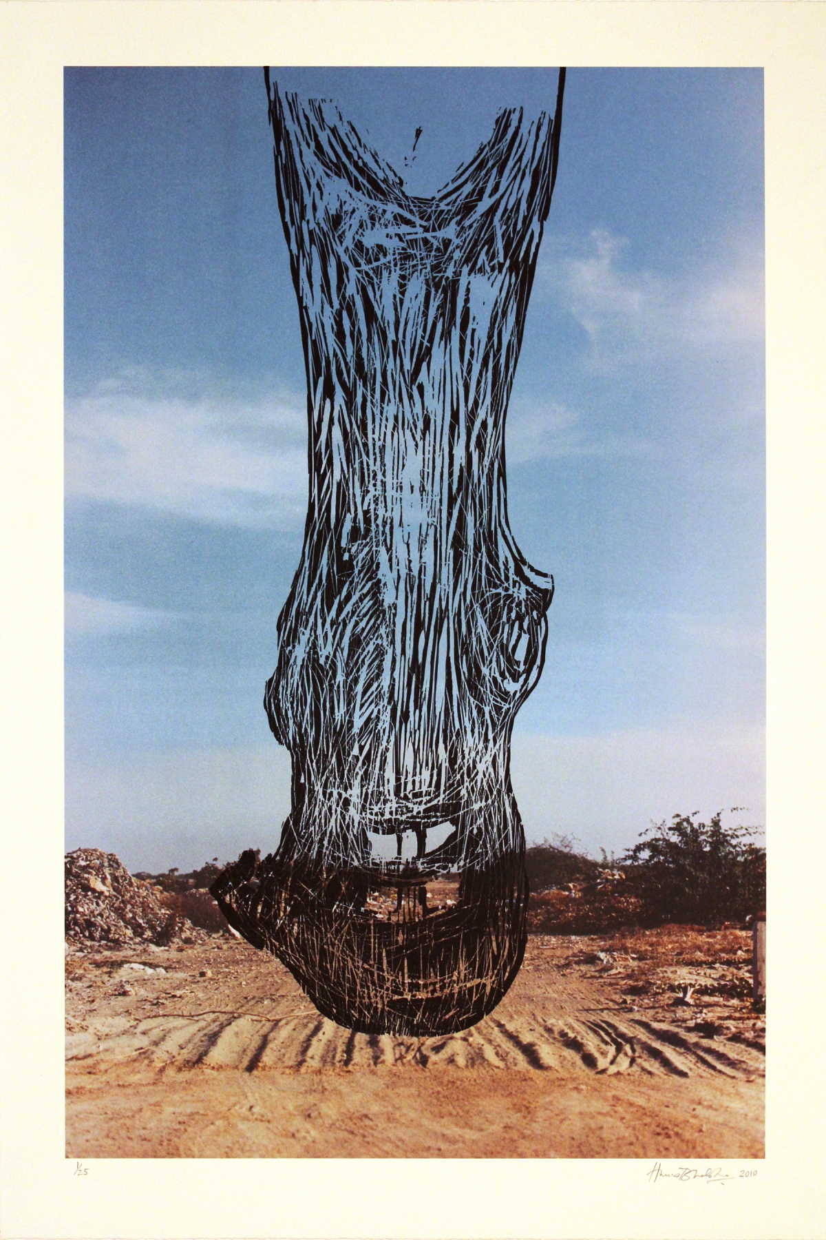 Huma Bhabha
Untitled, 2010
Woodcut over lithograph
38 1/2 x 26 inches (97.8 x 66 cm)
Edition of 25 + proofs

Inquire