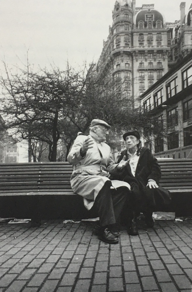 Arthur Miller and Louise Bourgeois, on Broadway, New York, 1992.&nbsp;
Photo by Inge Morath.

&nbsp;

&nbsp;